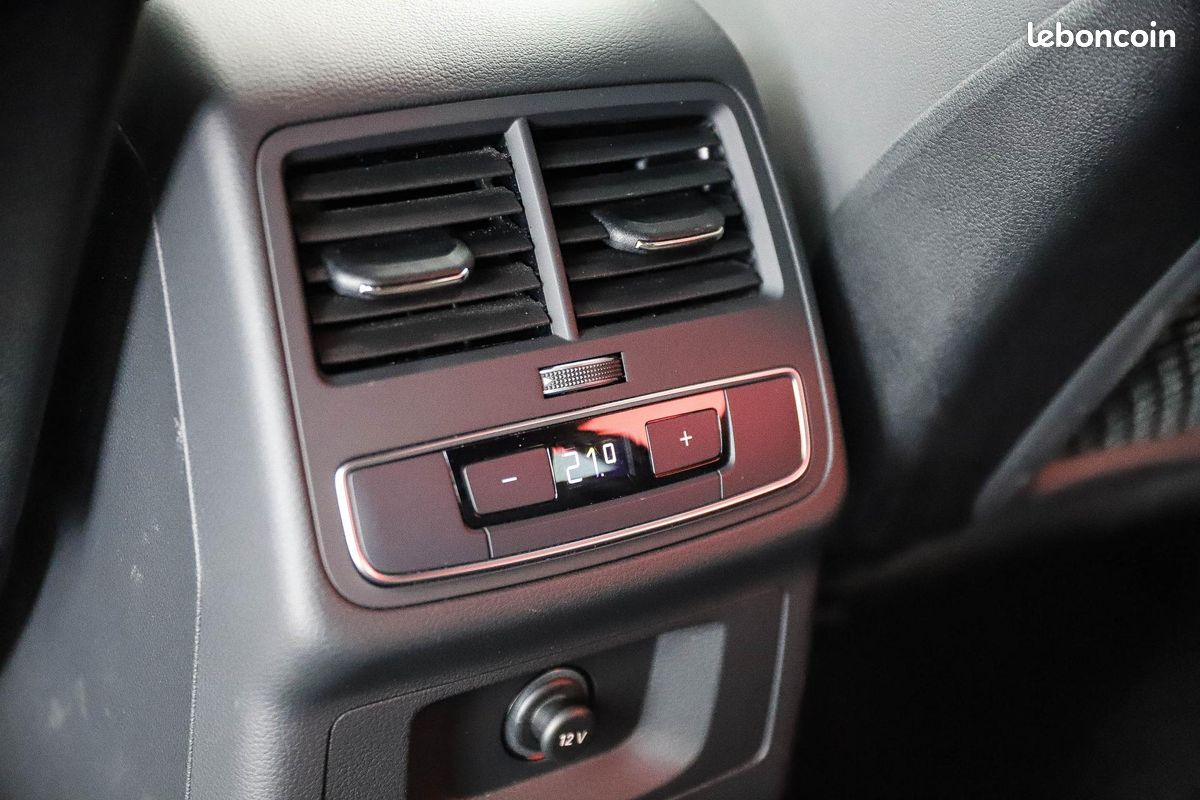 AUDI A4 AVANT 2.0 35 TFSI 150 S-tronic BREAK S line PHASE 3 (image 13)