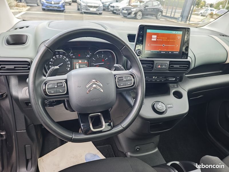 Citroën Berlingo III 1.5 BLUEHDI S&S - 130 BV EAT8 M SHINE (image 11)