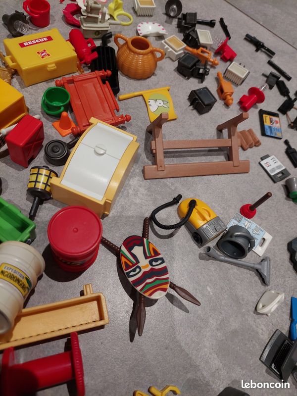 Grand lot playmobil vrac (image 3)