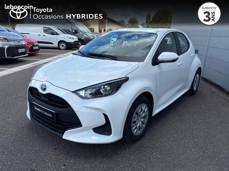 Toyota Yaris 116h Dynamic 5p MY22 (image 1)