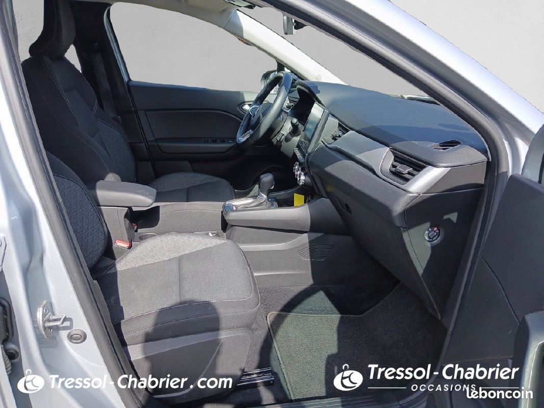 RENAULT Captur E-Tech hybride 145 Equilibre (image 14)