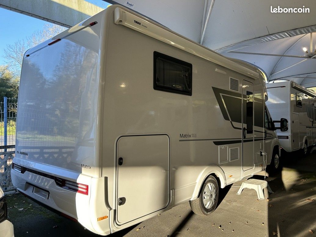 Adria matrix axess 650 dc (image 12)