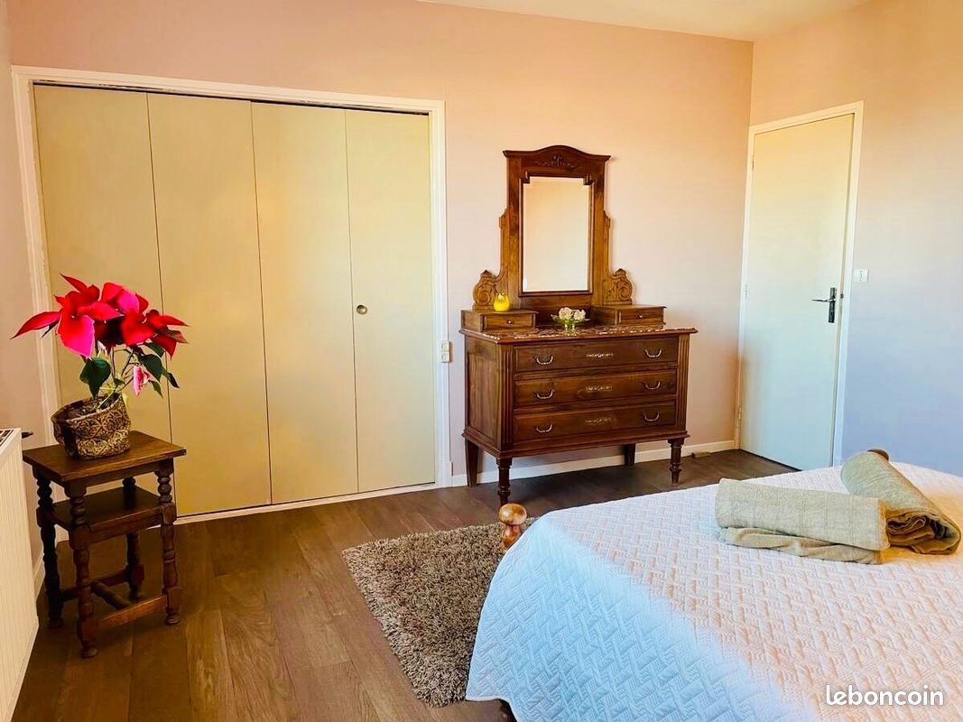 Location Grand Appartement Vignoble Béziers (image 9)