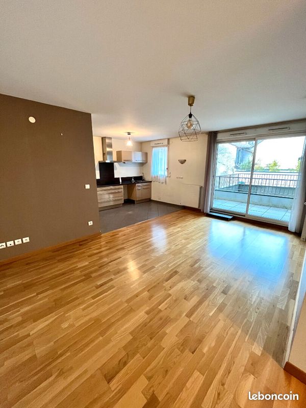 Appartement 3 pièces 60 m² · à Aix-les-Bains · 60 m² · 956 €/mois
