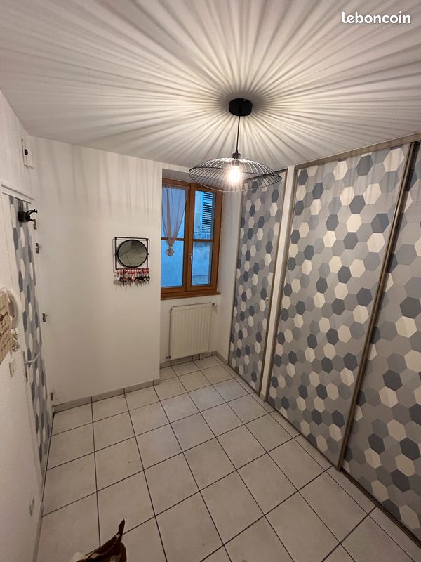 Appartement 2 pièces 67 m² · à Pontarlier · 67 m² · 950 €