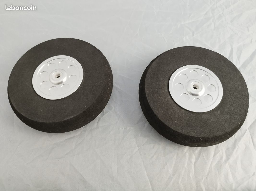 Lot de 24 roues métalliques HO échelle 1:87 83 pouces pour modélisme train DC Wheel Set New C8725 Lot de 24 roues métalliques HO échelle 1:87 83 pouces pour modélisme train DC Wheel Set New C8725