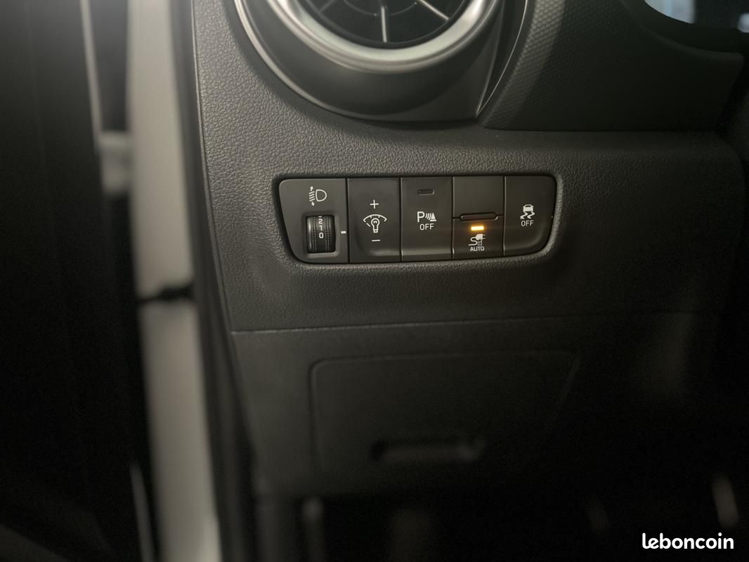 Hyundai Kona Electric 39 kWh INTUITIVE (image 17)