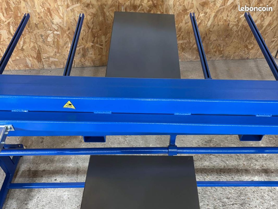 OUTILLAGE PRO : Cisaille guillotine manuelle 2m + Table avant avec rallonge, Coupe rectiligne, Butée de précision, Structure acier robuste (image 4)