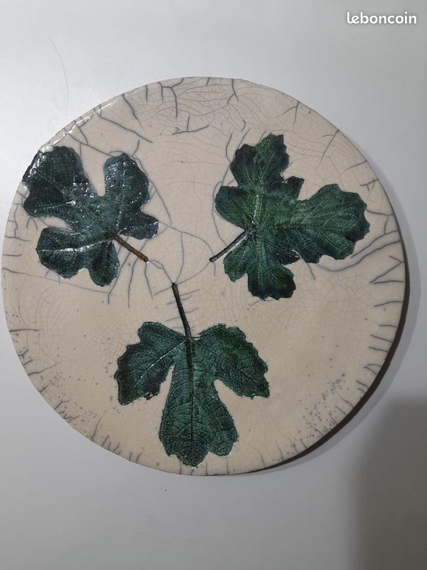 Assiette en céramique (image 1)