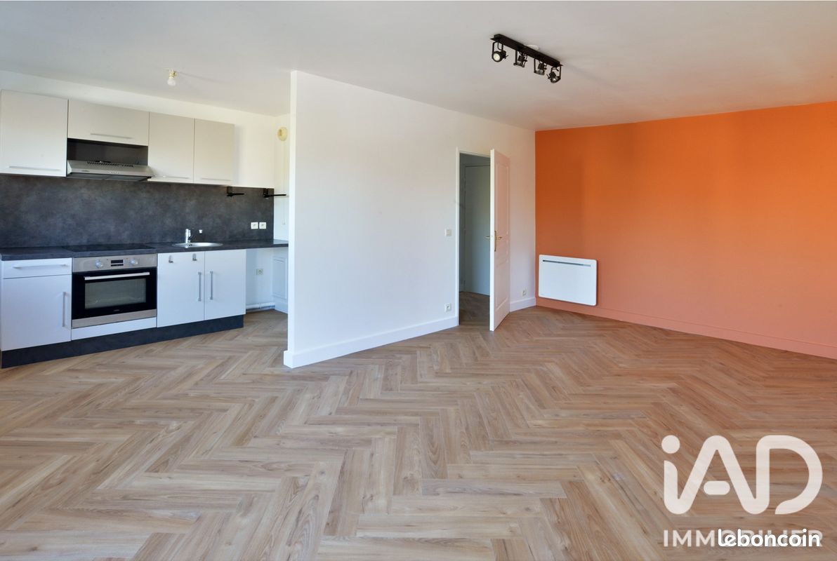 Appartement 2 pièces 44 m² · à Brie-Comte-Robert · 44 m² · 169 000 €