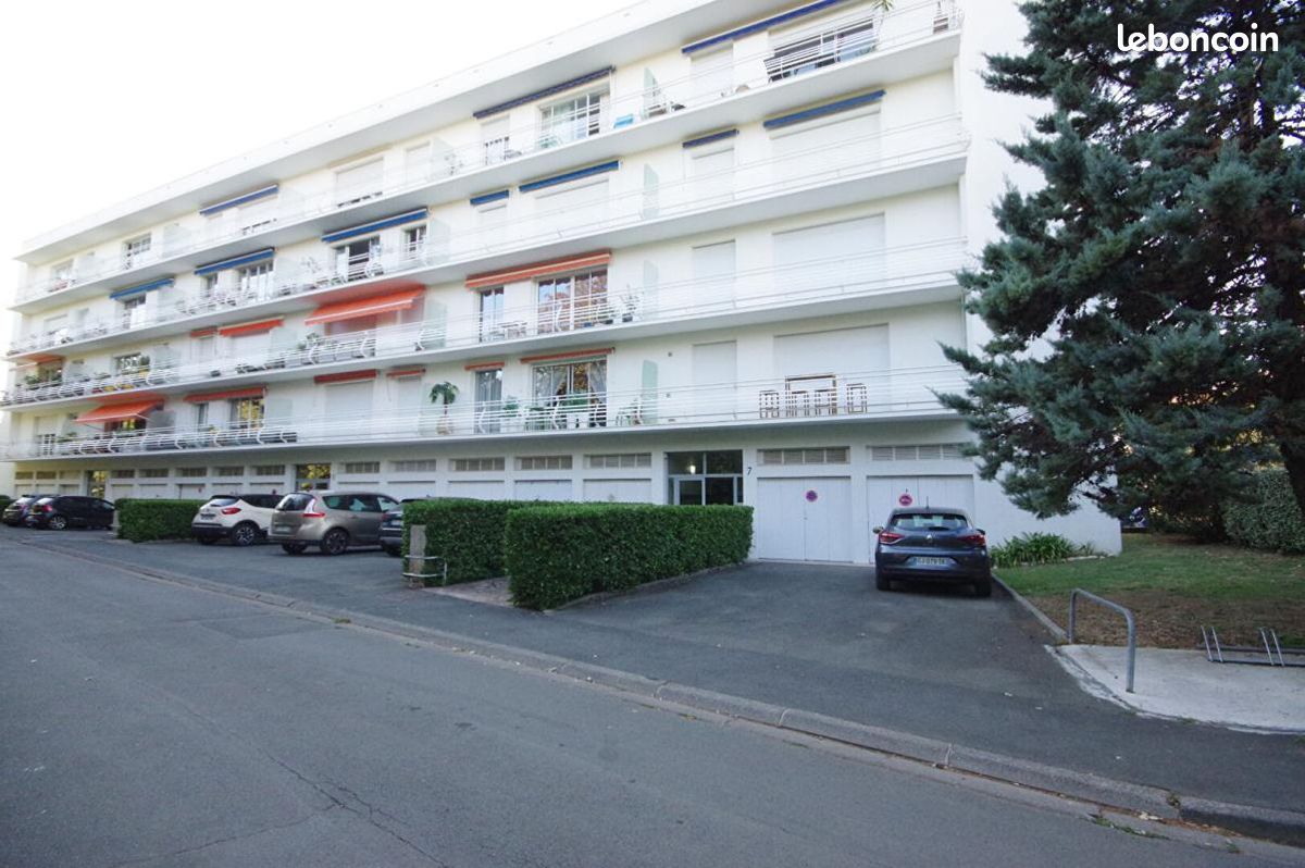 Appartement 2 pièces 49 m² · à La Rochelle · 49 m² · 295 000 €