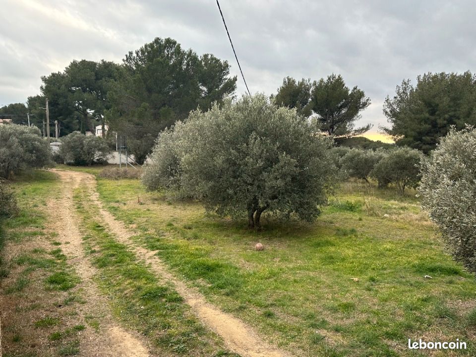 Terrain 543 m² · à Saint-Chamas · 208 000 €