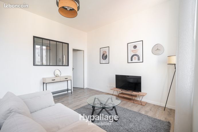 Appartement 2 pièces 47 m² — 10