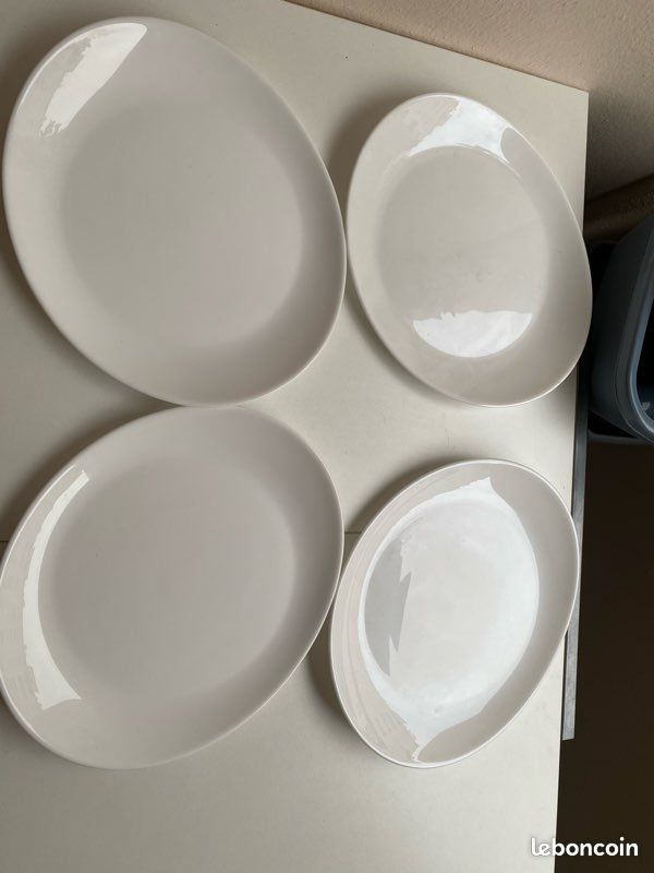 Lot de 4 assiettes blanches (image 1)