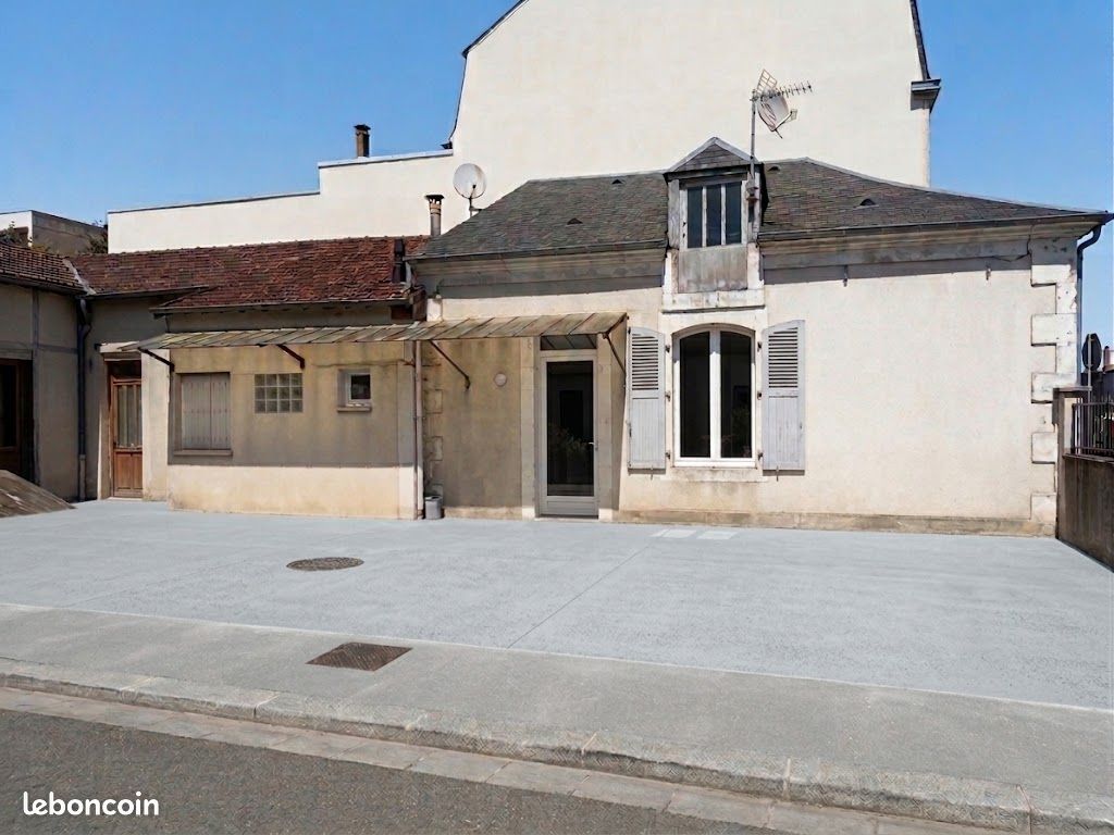 Maison 3 pièces 62 m² · à Bourges · 62 m² · 868 €/mois