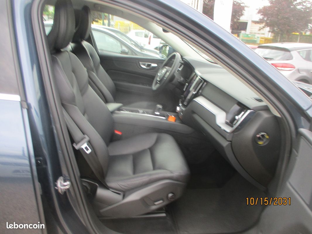 Volvo XC60 B4 197 CH BUSINESS MOMEN BVA B4 ADBLUE 197CH MOMENTUM BUSINESS GEARTRONIC (image 6)