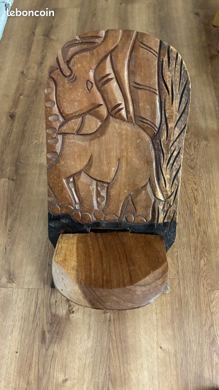 Chaise africaine (image 1)