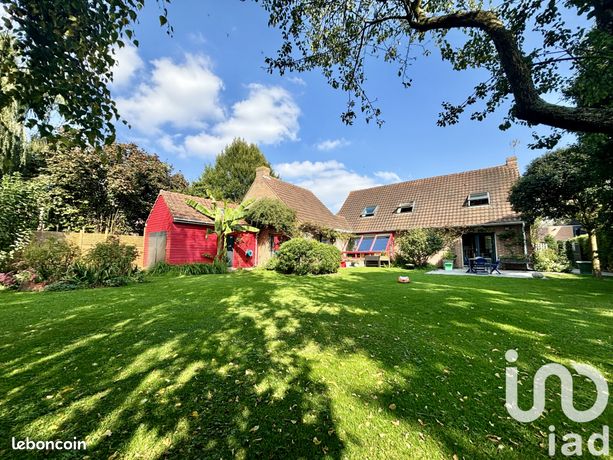 Maison 10 pièces 196 m²