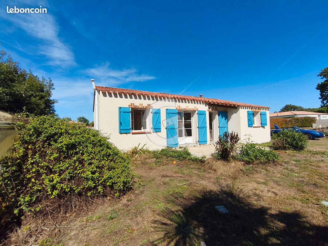 Maison 3 pièces 70 m² · à Saint-Avaugourd-des-Landes · 70 m² · 185 875 €
