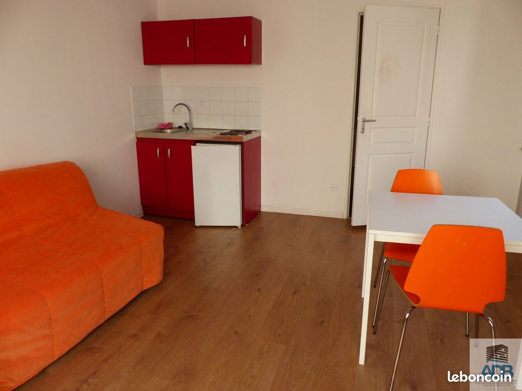 Appartement 1 pièce 23 m² · à Roanne · 23 m² · 340 €