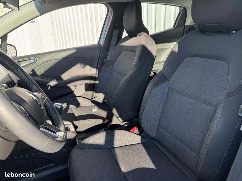 Renault Clio 1.5 Blue dCi 85ch Business (image 9)