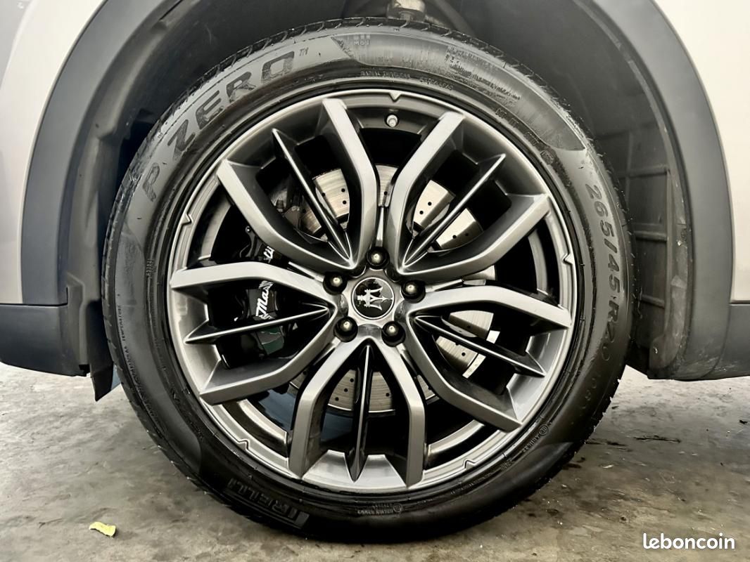 Maserati Levante S Q4 V6 3.0 430ch Bi-Turbo BVA8 (image 16)