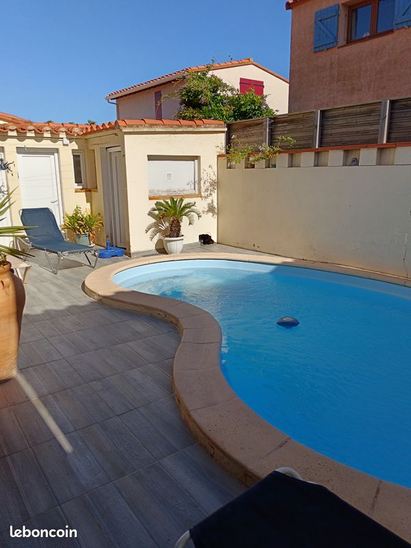 Villa à 100 m de la plage avec piscine privée (image 1)