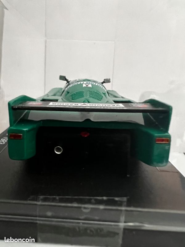 PORSCHE 911 GT3 RS #83 24 HEURES DU MANS 2001 NO SPARK - MINICHAMPS 1