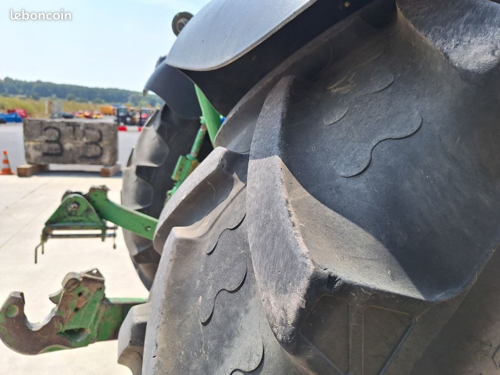 John Deere 6150R (image 2)