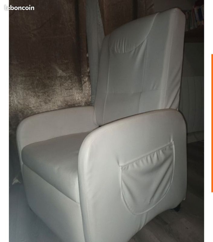 Fauteuil (image 2)