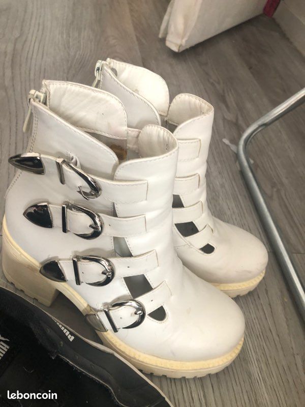 Botte blanche (image 1)