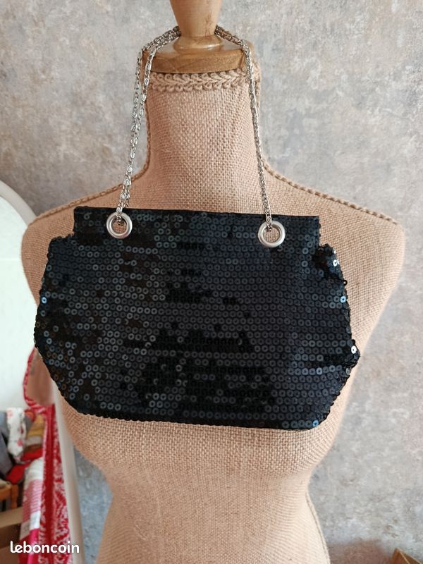 Petit sac à sequins (image 1)