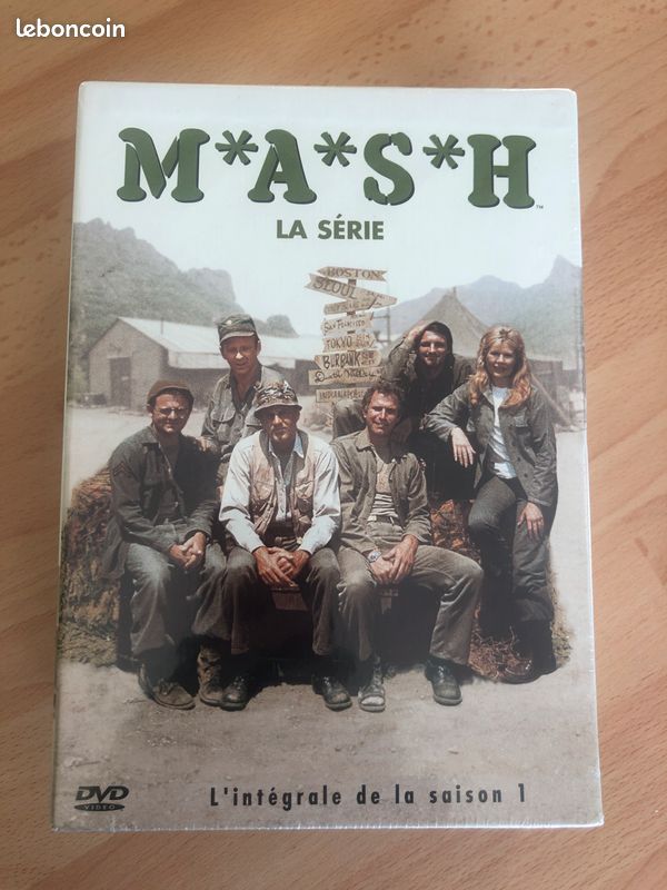 MASH intégrale saison 1 sous blister (image 1)