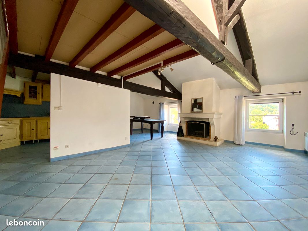 Appartement 2 pièces 71 m² · à Saint-Marcellin · 71,2 m² · 105 000 €
