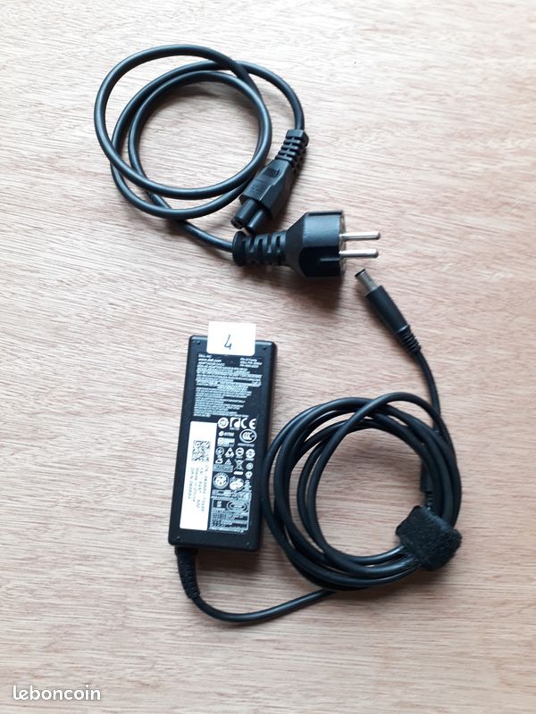 AC Adapter DELL Inc. Model LA65NS2-01 65W 19,5V-3,34A (image 1)