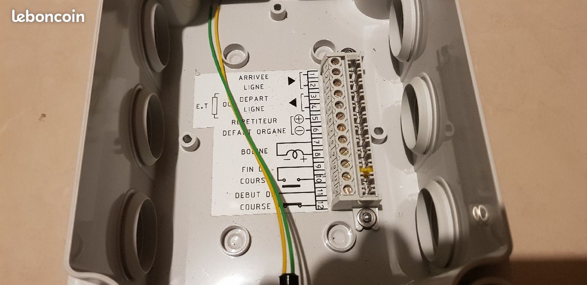 Boitier Legrand IP55 (image 3)