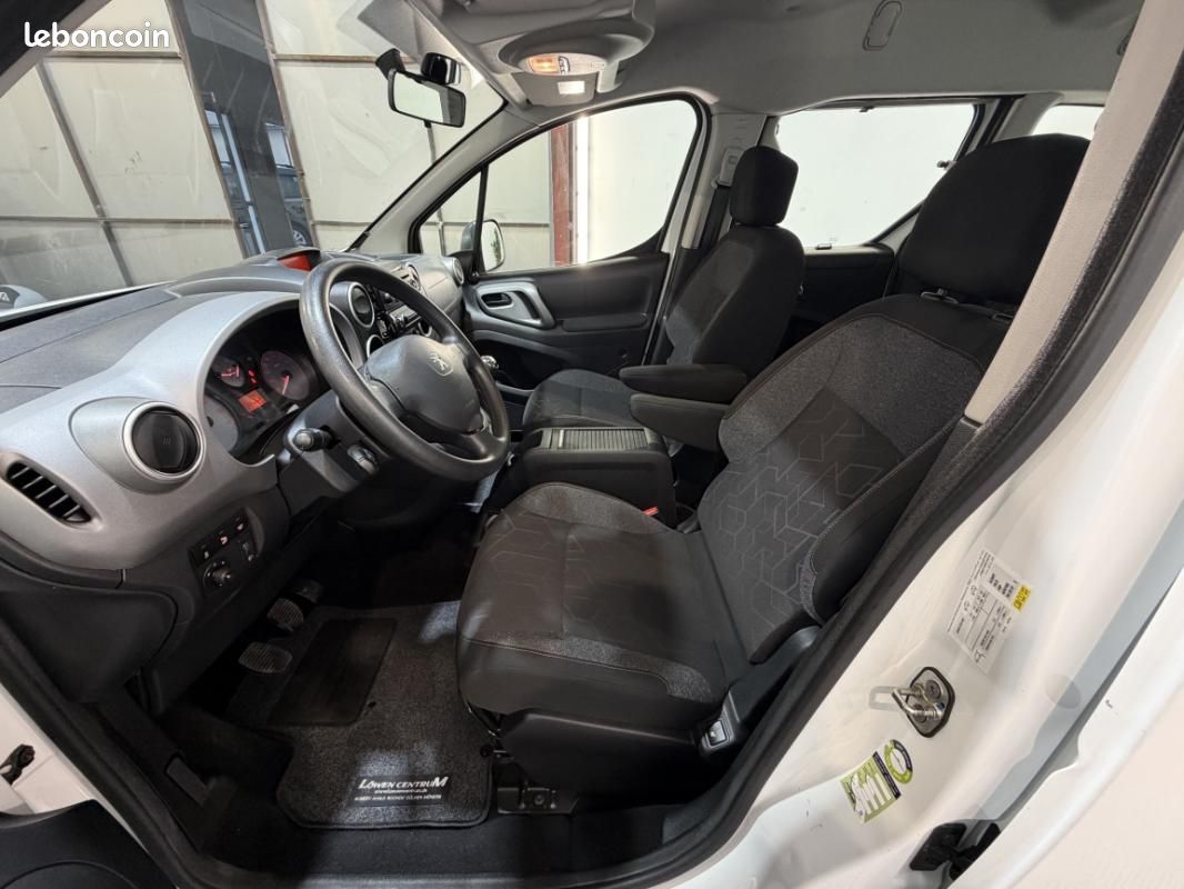 Peugeot Partner Tepee 1.6 BlueHDi 100ch BVM5 Style +ATTELAGE (image 20)