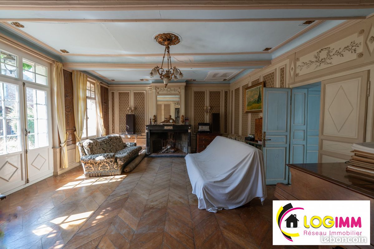 Maison 10 pièces 218 m² · à Le Quesnoy · 218 m² · 174 500 €