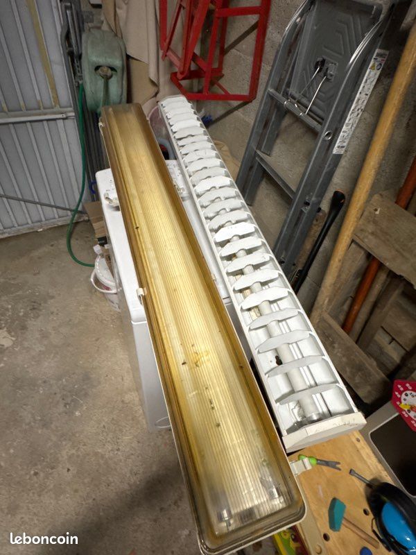 2 néons pour garage (image 1)