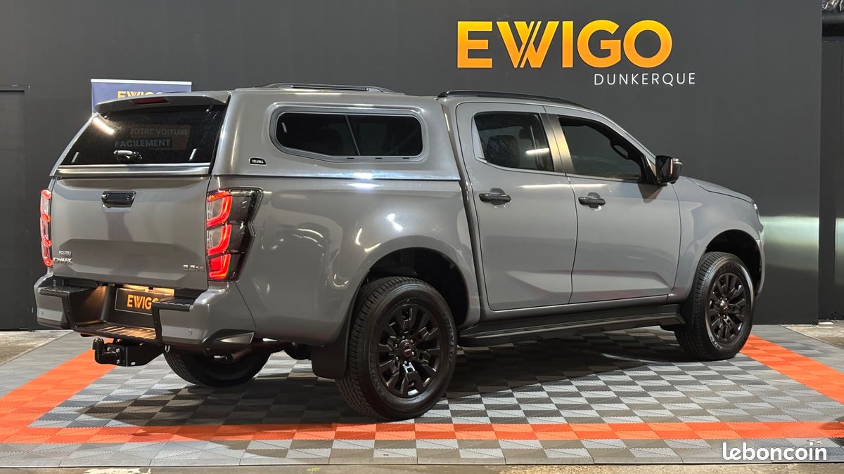 ISUZU D-MAX Dmax CREW 2,2L Nitro Sport / Pas de malus / TVA Récuperable / ATTELAGE /HARD TOP (image 43)