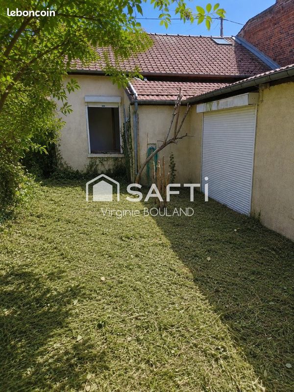 Maison 4 pièces 66 m² · à Mesnil-Martinsart · 66 m² · 49 000 €