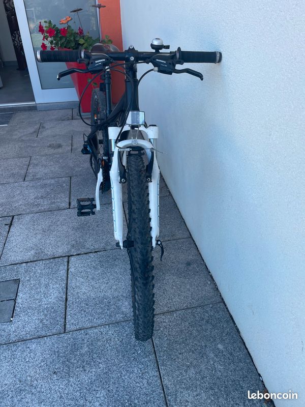 Vélo SCOTT 24 pouces (image 1)