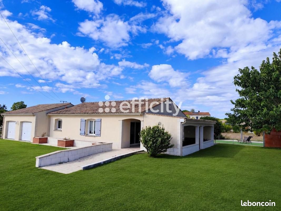 Maison 5 pièces 133 m² · à Pérignac · 133 m² · 258 000 €
