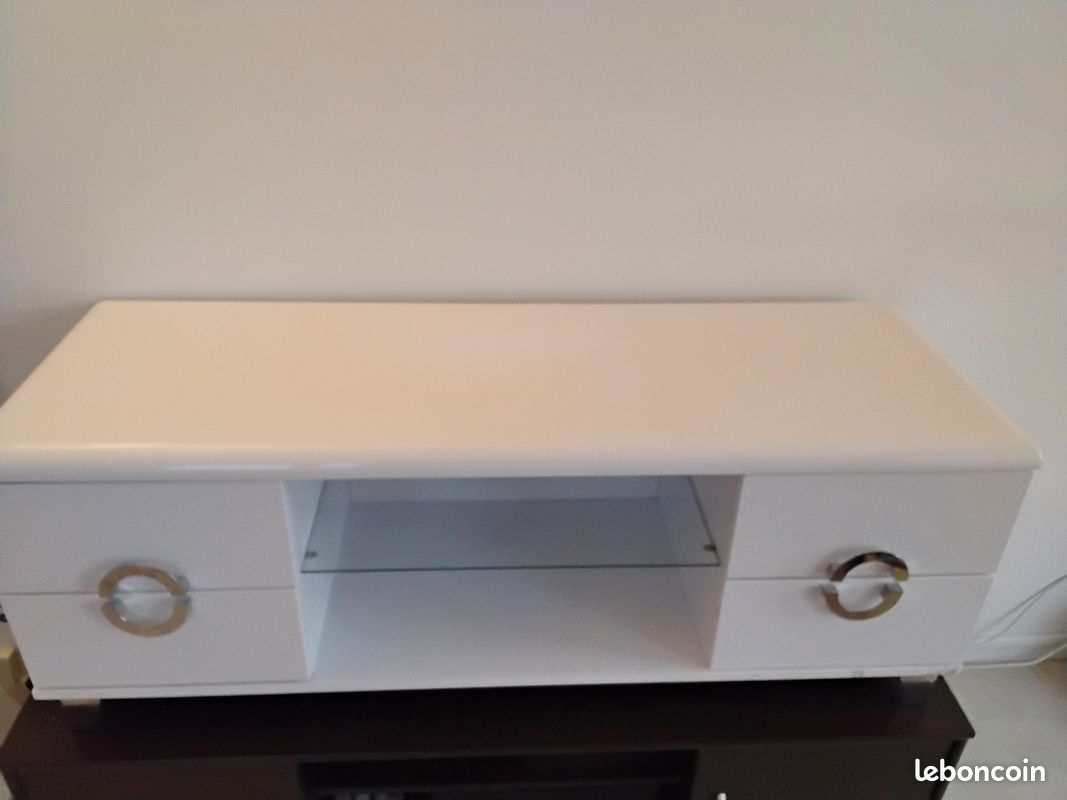 Meuble de la Télévision blanc (image 1)