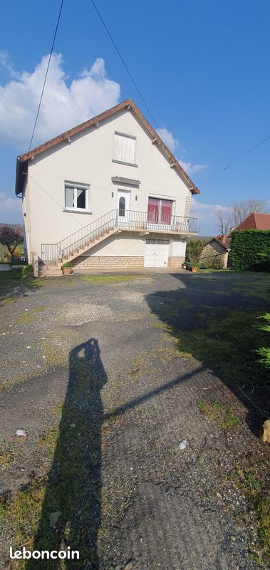 Maison 5 pièces 180 m² · à Nanthiat · 180 m² · 124 000 €