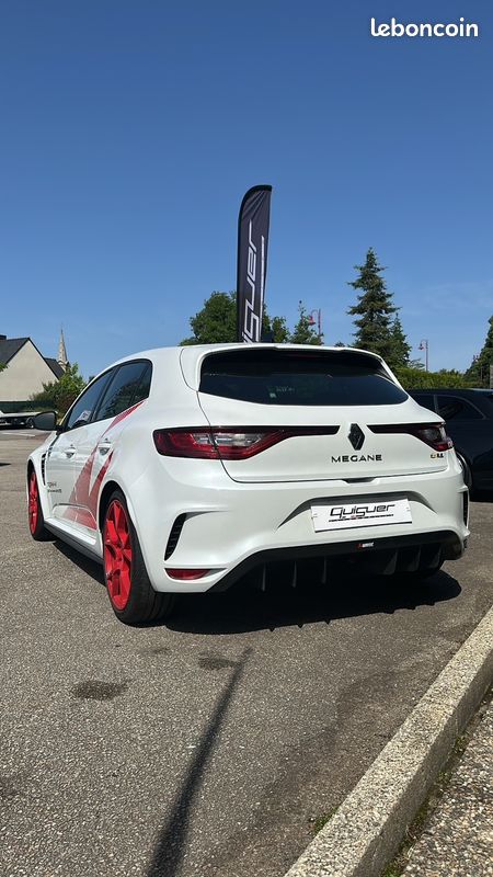 Renault Mégane IV RS Trophy R (image 2)