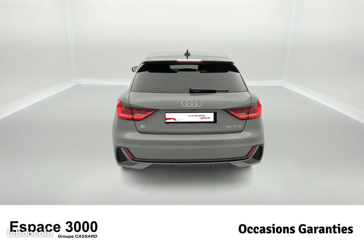 AUDI A1 Sportback 35 TFSI 150 ch S tronic 7 S Line (image 5)