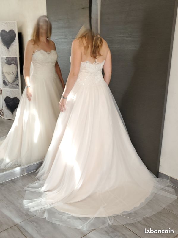 Robe mariée (image 1)
