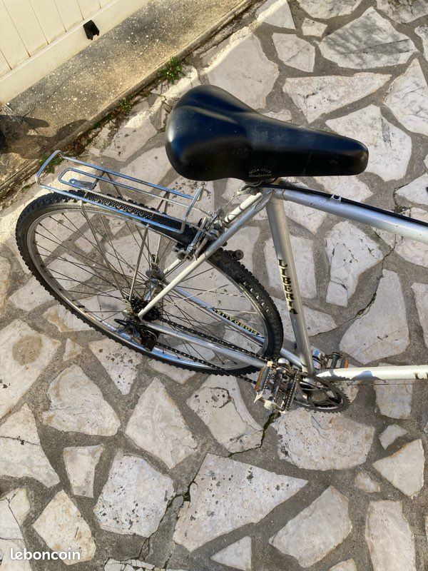 Vélo LIBERIA (image 6)