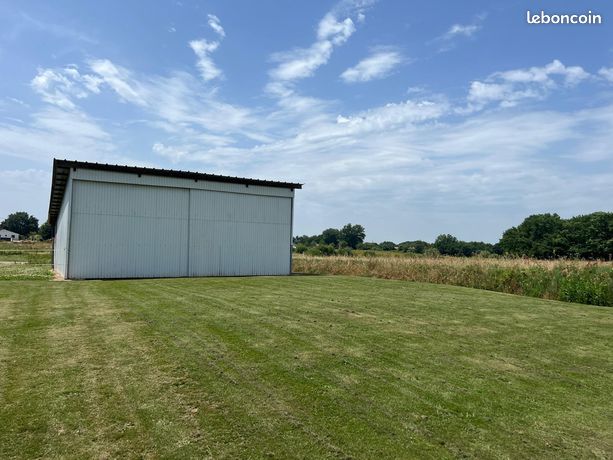 Maison 1 pièce 100 m²